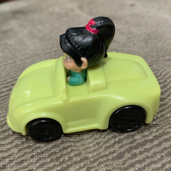 2018 Wreck It Ralph 2 McDonald's Happy Meal Toy - Vanellope Racer - Picture 4 of 8